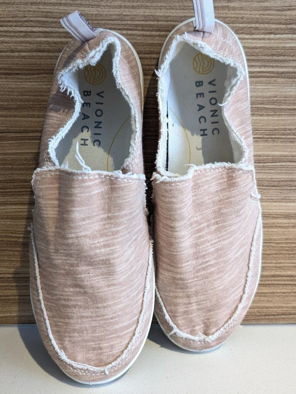 Vionic Malibu Pink Slip On Sneaker